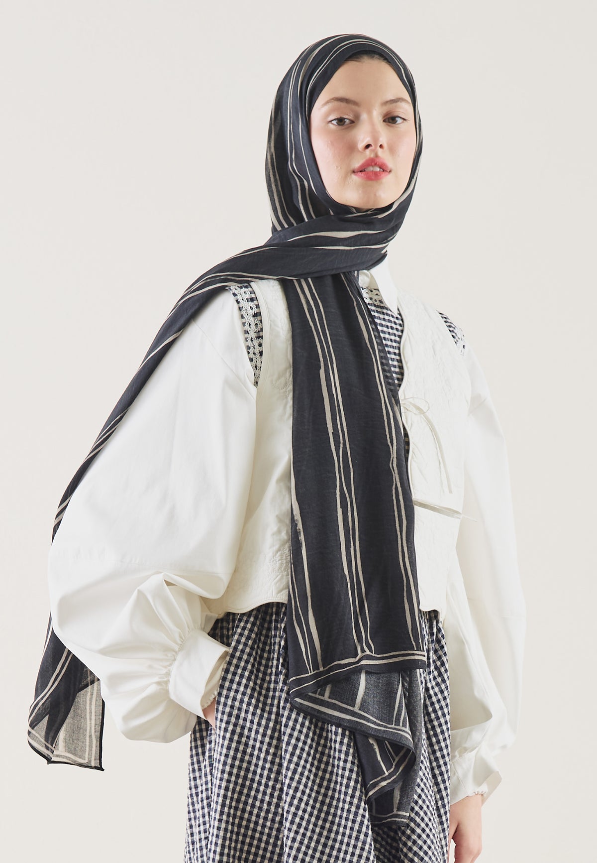 Striped Desin Hijab Black - Fresh Scarfs