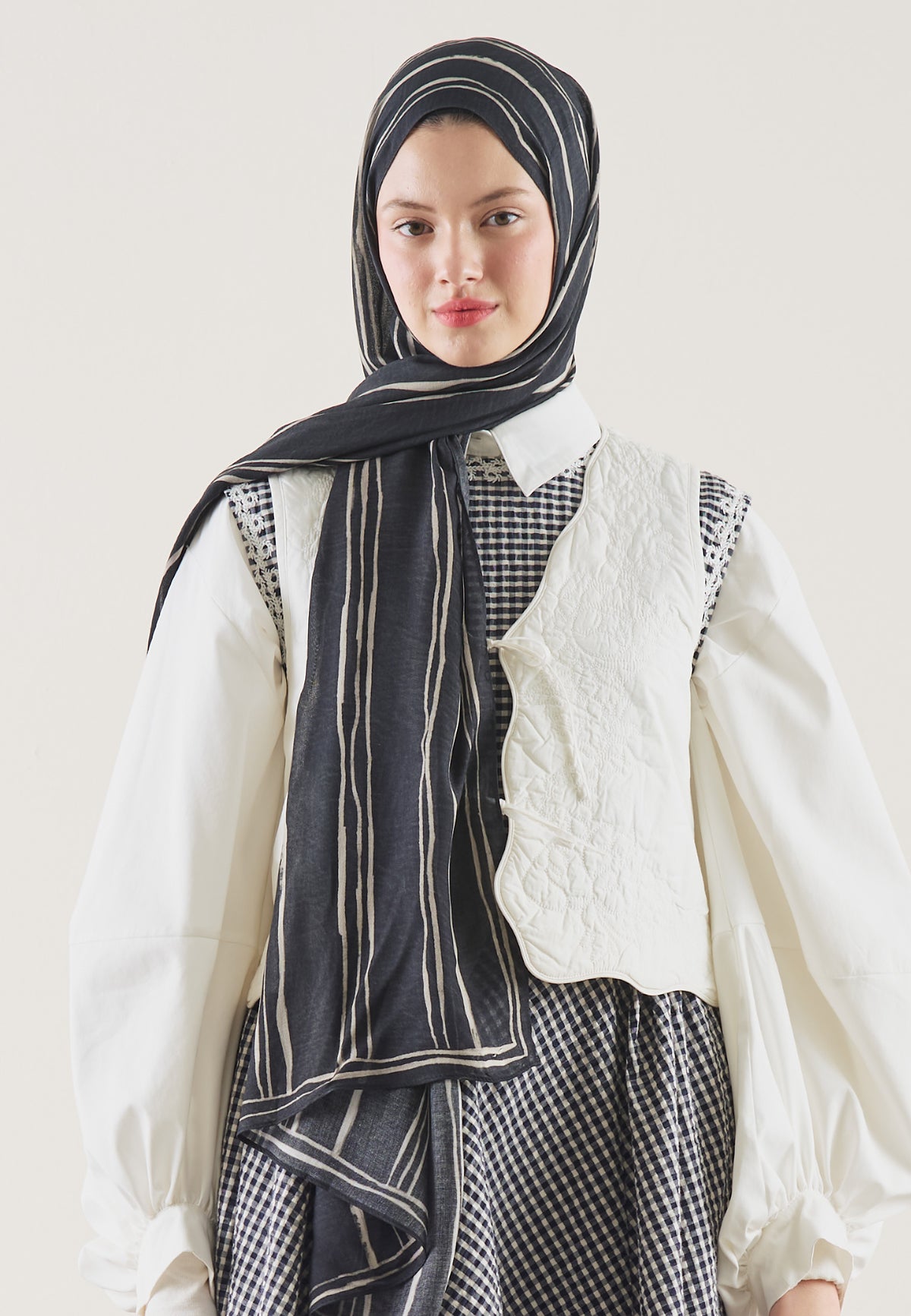 Striped Desin Hijab Black - Fresh Scarfs