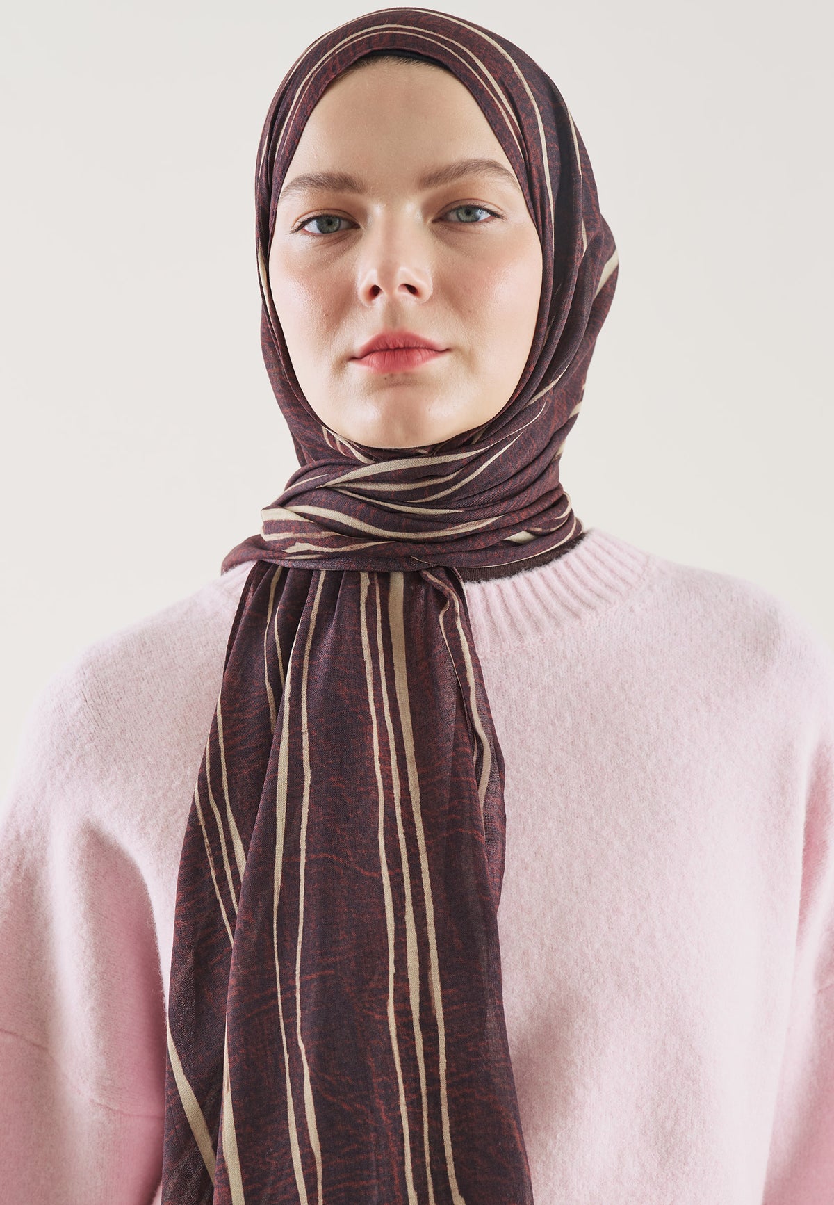 Striped Desin Hijab Bordeaux  - Fresh Scarfs