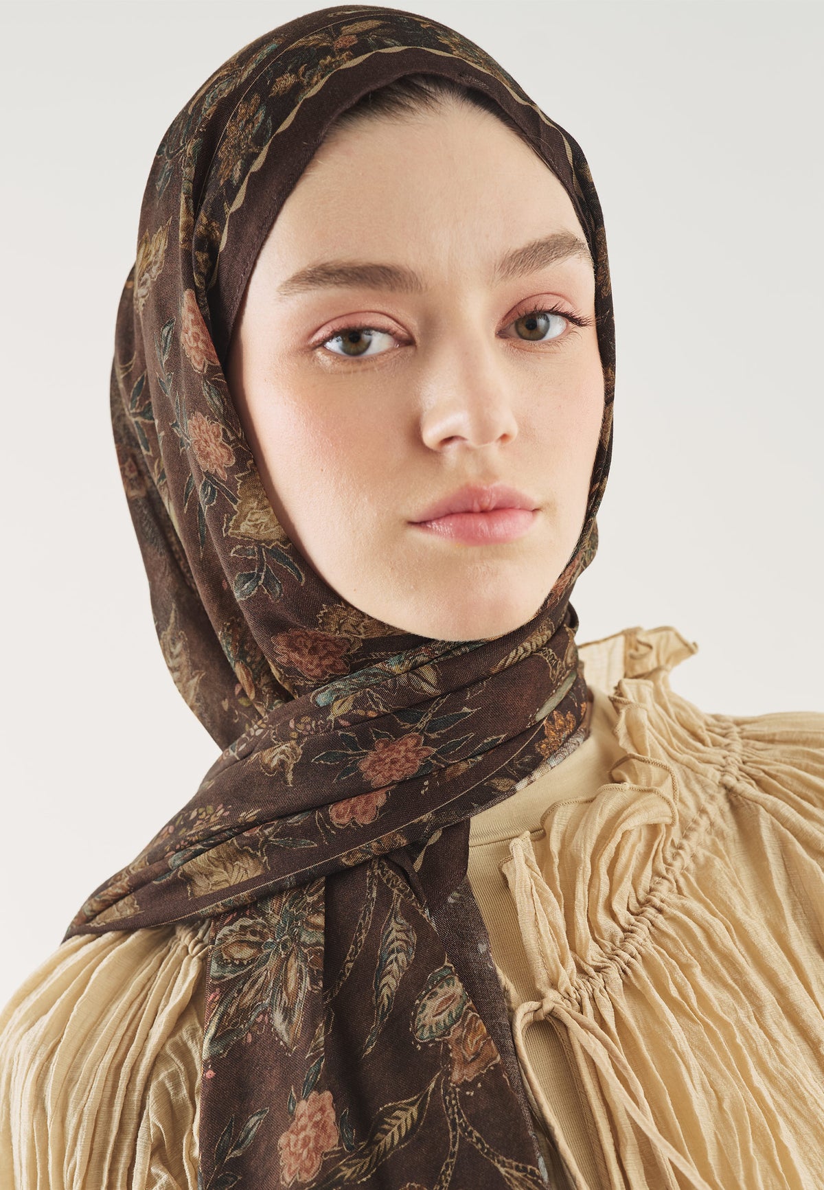Ethnic Blossom Desin Hijab Chocolate Coffee- Fresh Scarfs