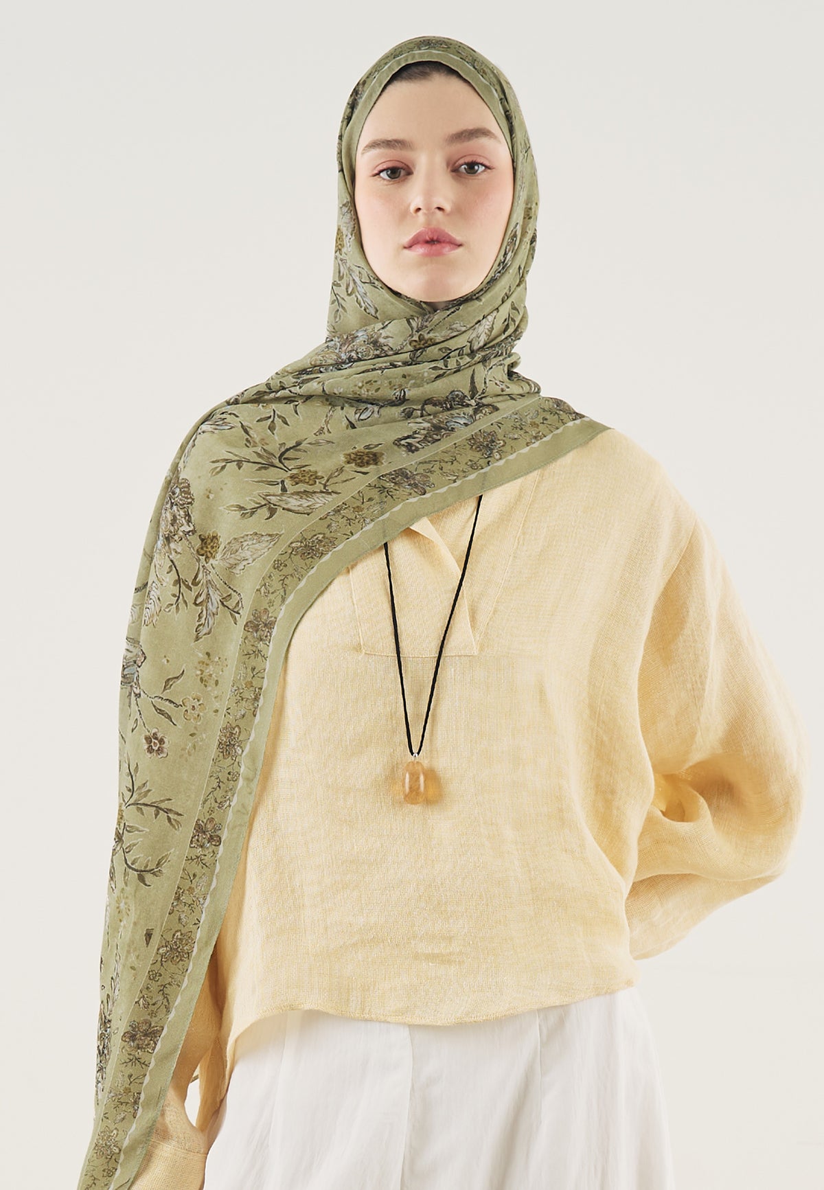 Ethnic Blossom Desin Hijab Light Green- Fresh Scarfs
