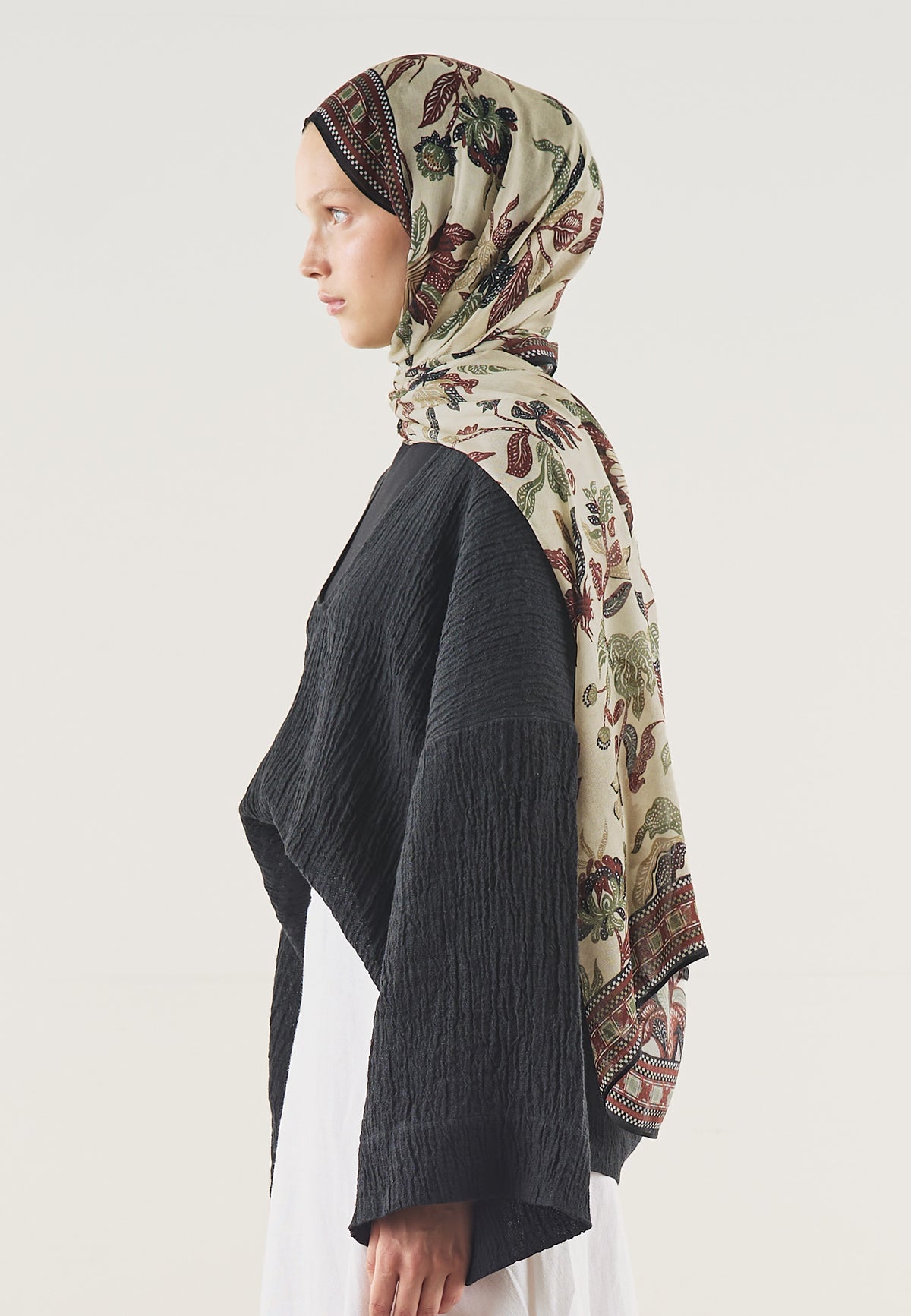 Mystic Bloom Desin Soft Hijab Terracota beige - Fresh Scarf