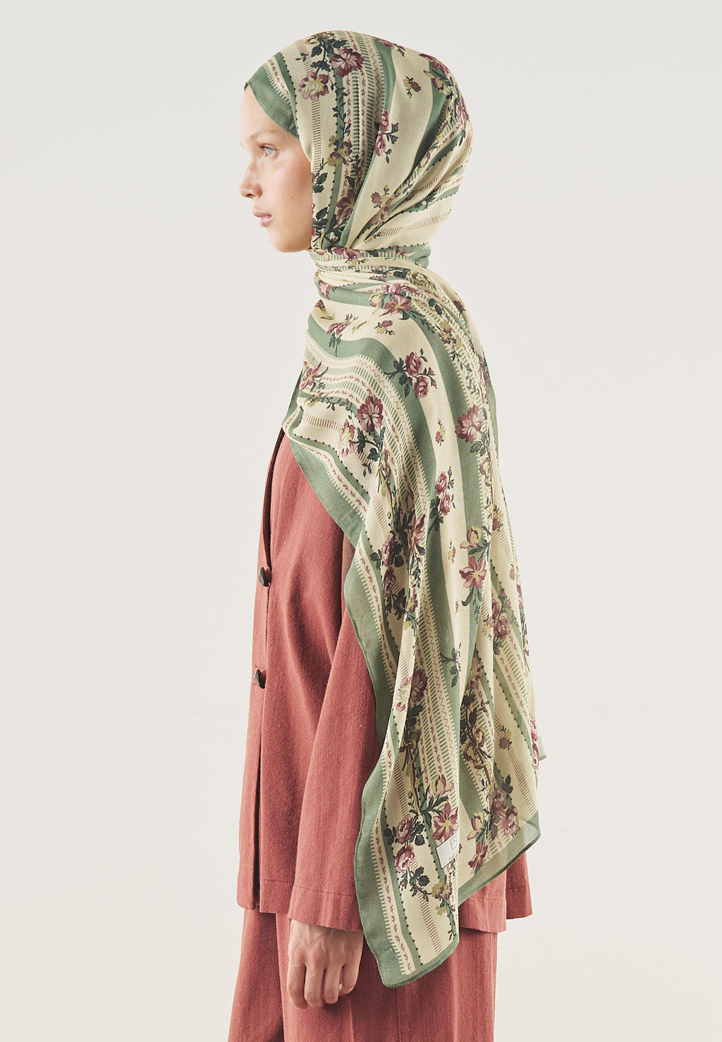 Floral Touch Patterned Soft Viscose Pine Green - Fresh Scarf