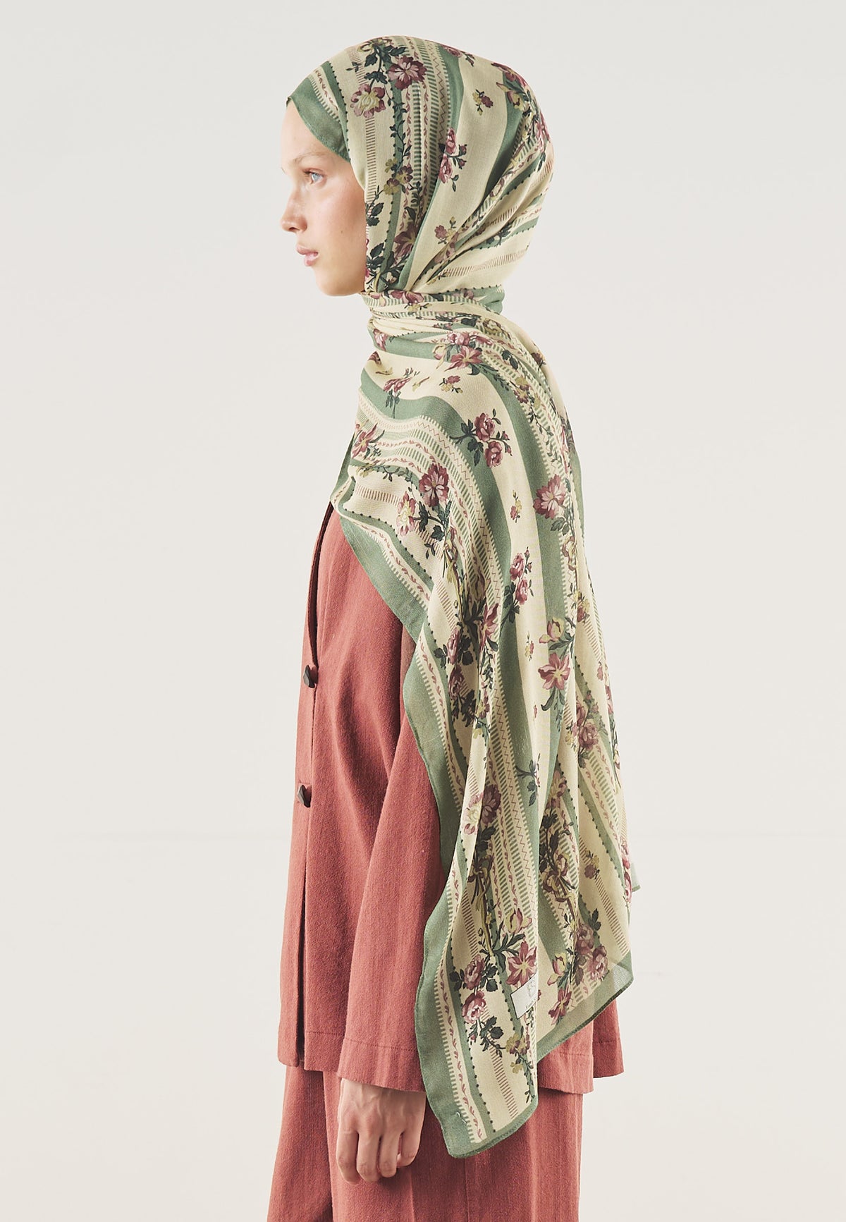Floral Touch Patterned Soft Viscose Pine Green - Fresh Scarf
